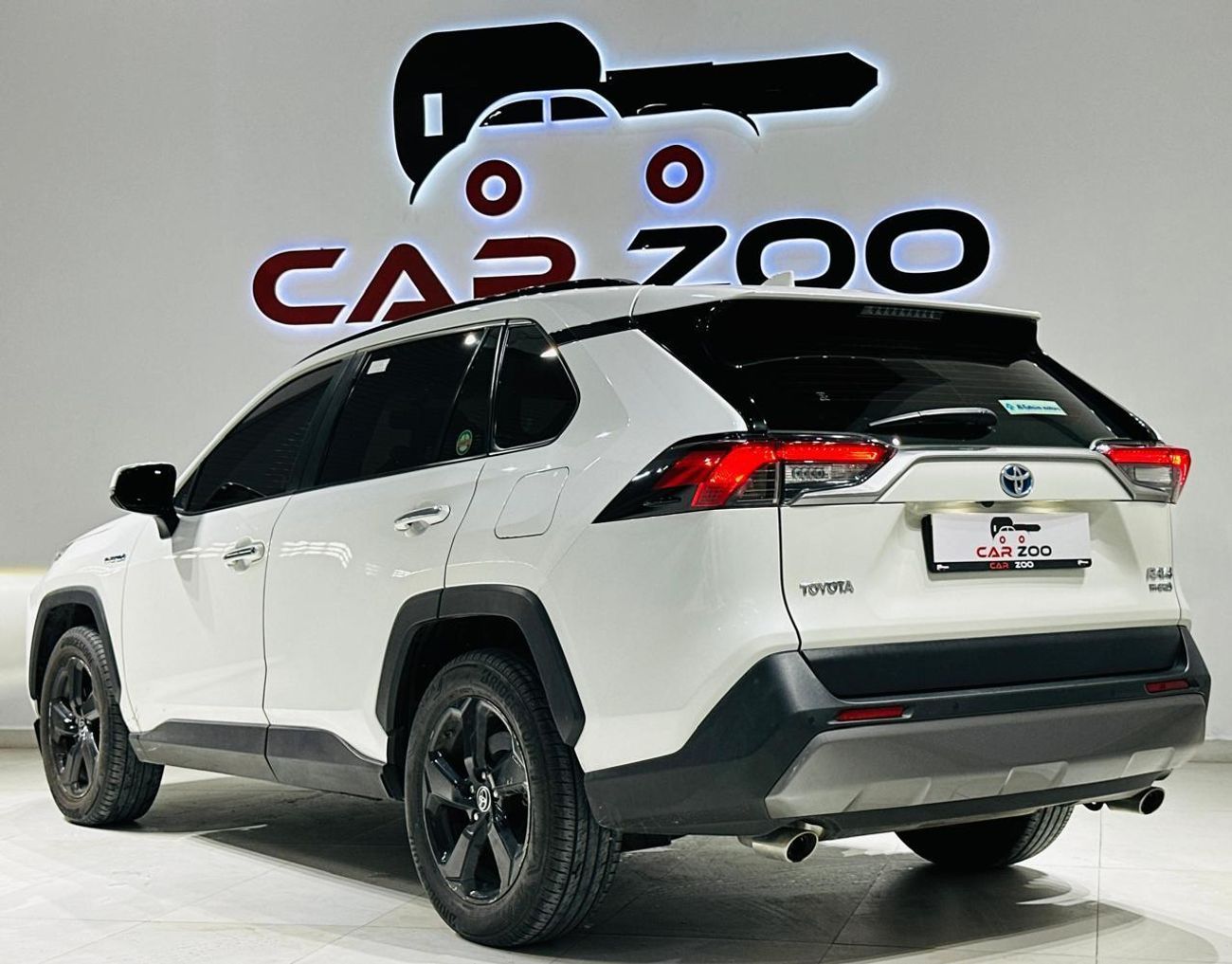 Toyota RAV4 2.5L VXR Hybrid