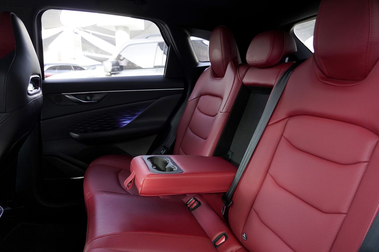 بايك X55 BAIC X55 2024 SUV - Driven only 21354 kms.