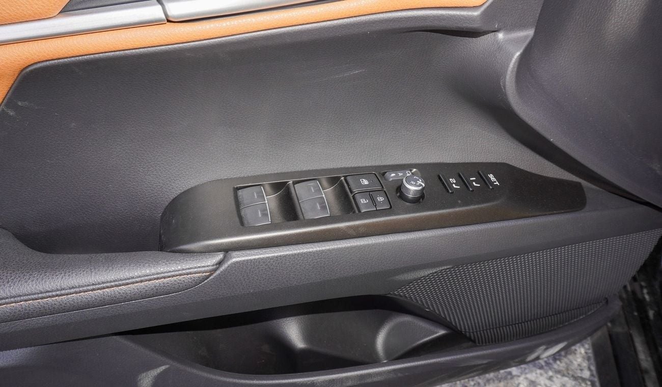 Toyota Camry Lumiere 2 5L Hybrid