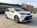 تويوتا سيينا XLE (NON GCC) Toyota Sienna 2.5