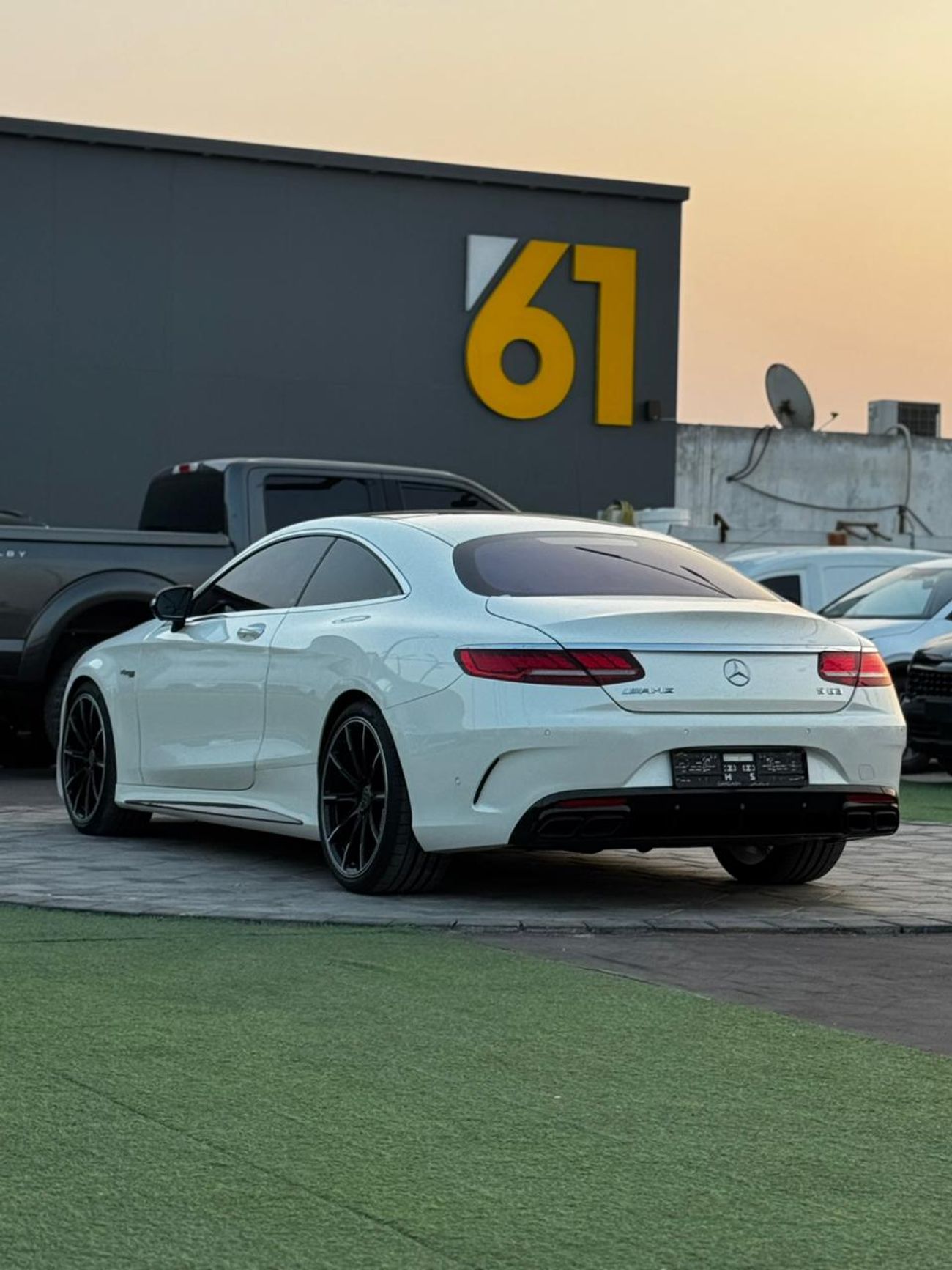 مرسيدس بنز S 63 AMG Std 5.5L