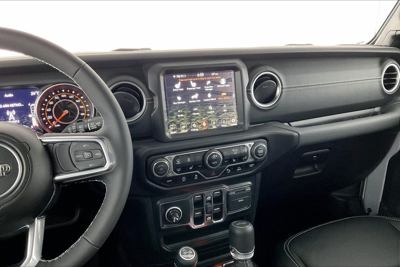 Mercedes-Benz CLS 350 Premium+ (AMG Package) | 1 year free warranty | 0 Down Payment