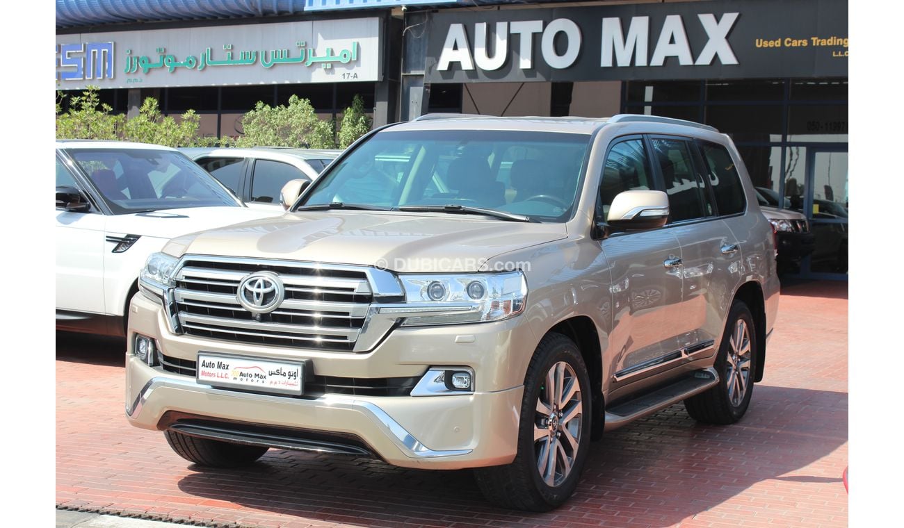 Toyota Land Cruiser (2017) VXR V8 AL FUTTAIM