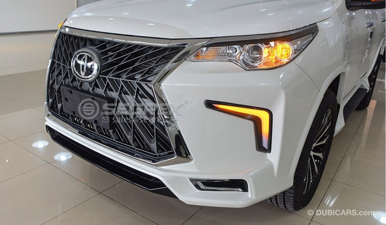 تويوتا فورتونر 2020 Toyota Fortuner 2.4L TDSL, 4WD AT with Additional Accessories