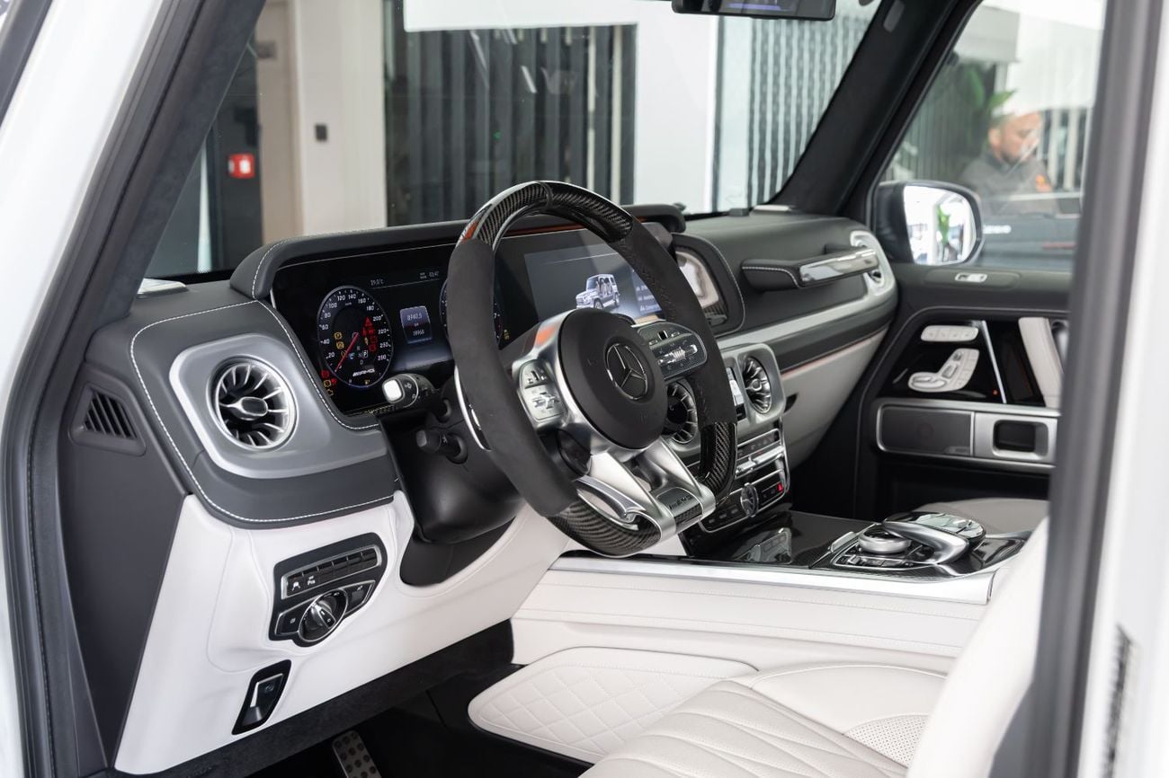Mercedes Benz G63 AMG STD Mercedes-Benz G63 AMG | Fully loaded | Original Matte White | Japanese Specs