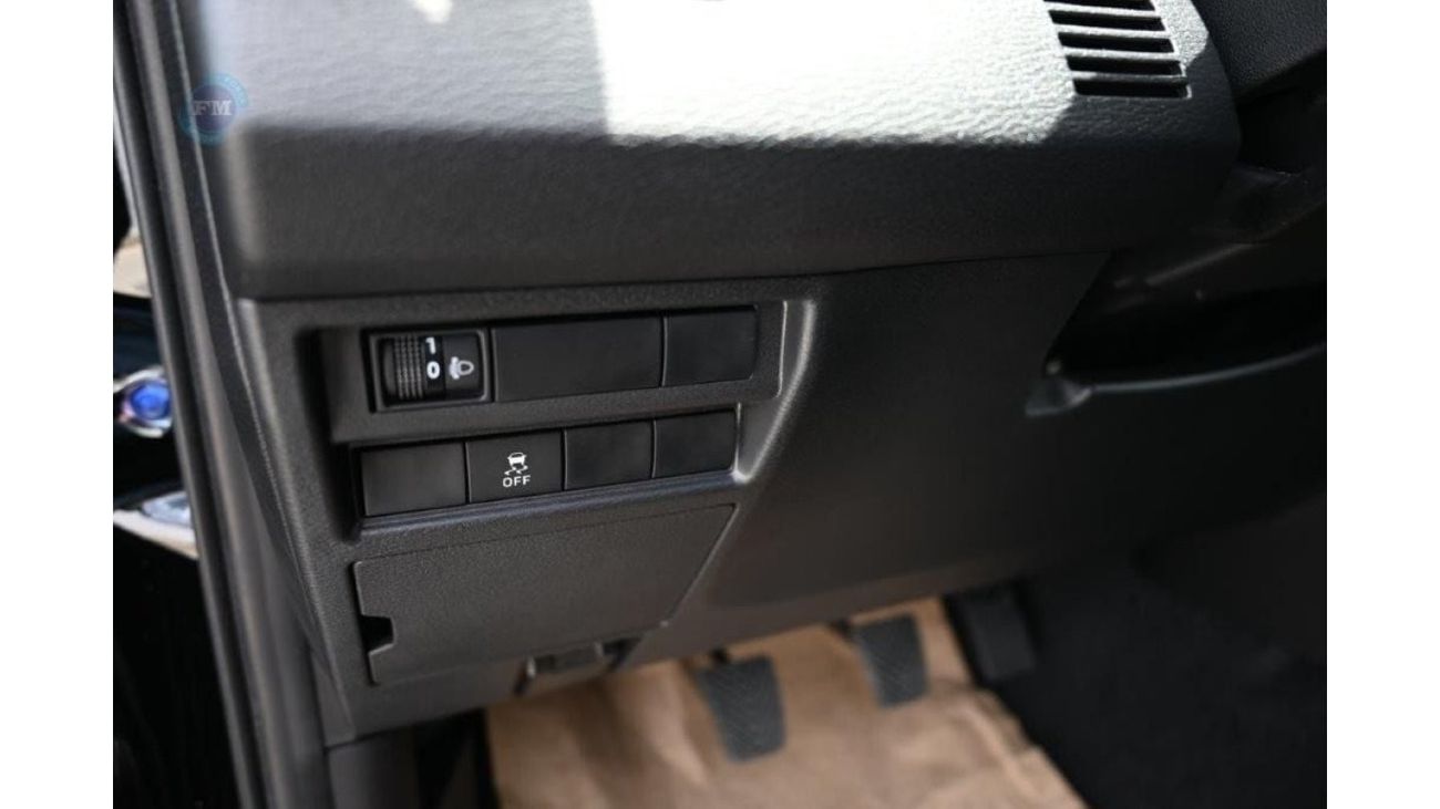 Mitsubishi L200 Double Cab GLX 2.4L Petrol