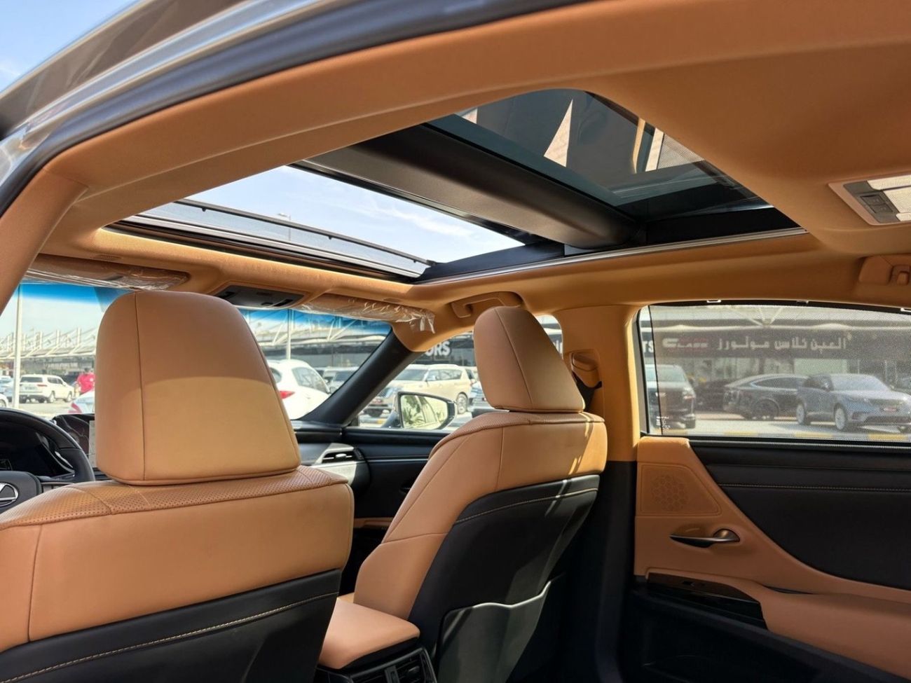 لكزس ES 350 Platinum 3.5L FWD