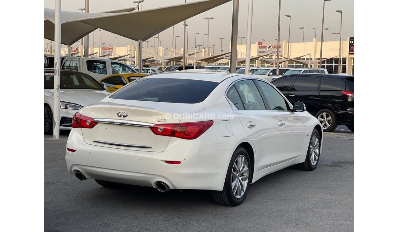 Infiniti Q50 Premium Infiniti Q50_Gcc_2016_Excellent_Condition _Full option