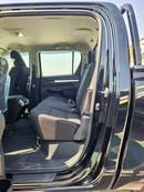 تويوتا هيلوكس SR5 / NARROW BODY DOUBLE CABIN / 2.7L PETROL V4 M/T / REAL CAMERA WITH CHROME BUMPERS (CODE#HP2MF)