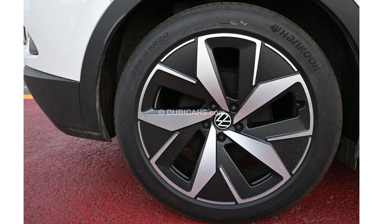 Volkswagen ID.4 Volkswagen ID4 PRO Crozz, FWD 5 Doors, Electric Engine, Open Panoramic Roof, HUD heads Up Display