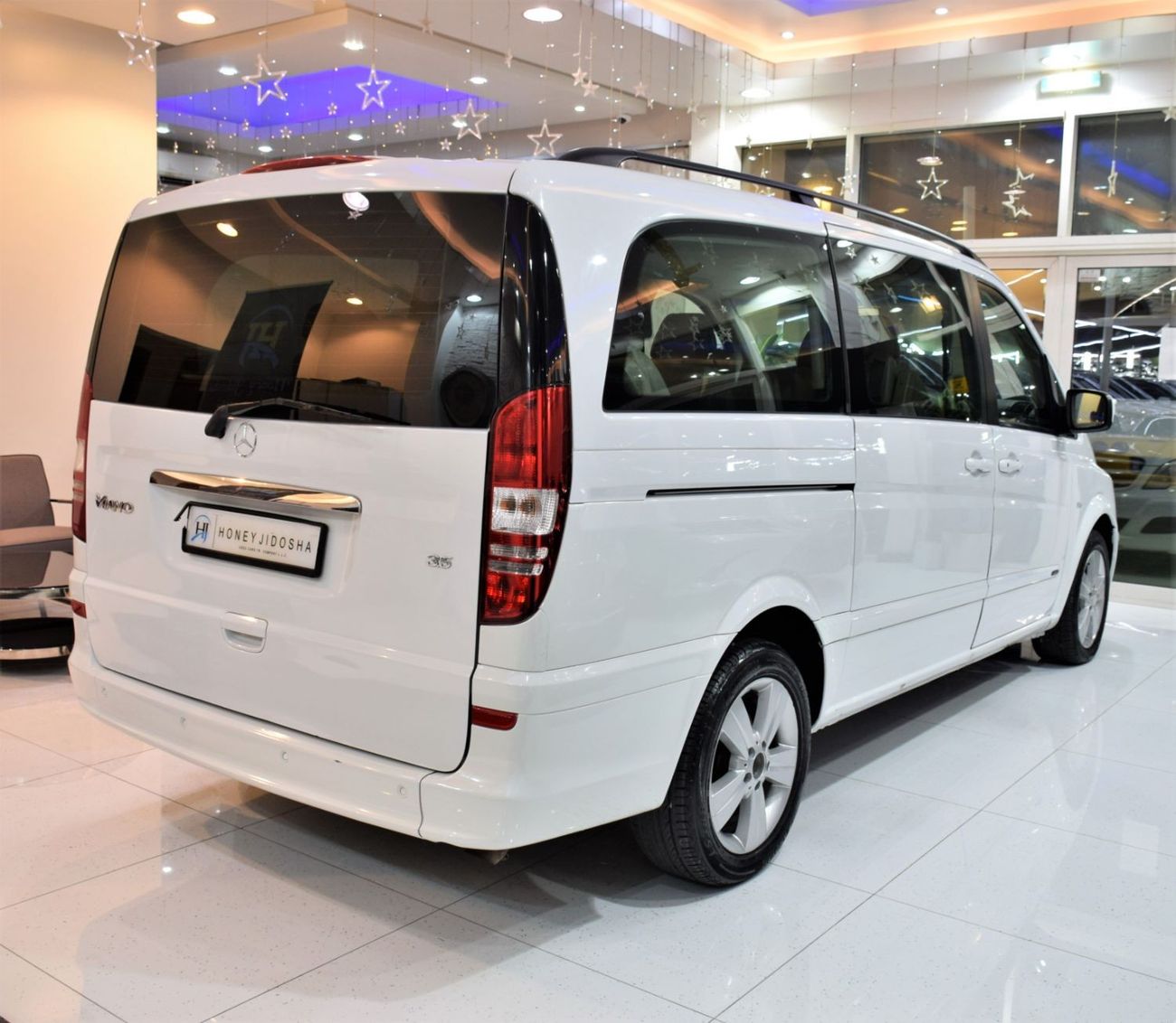 مرسيدس بنز فيانو EXCELLENT DEAL for our Mercedes Benz Viano 3.5L ( 2015 Model! ) in White Color! GCC Specs
