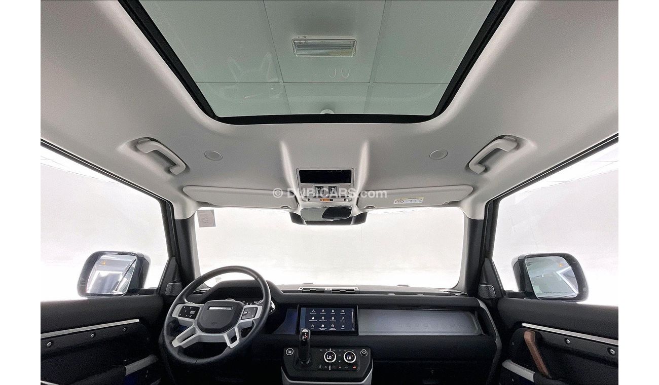 Land Rover Defender P300 90 SE | 1 year free warranty | 0 down payment | 7 day return policy