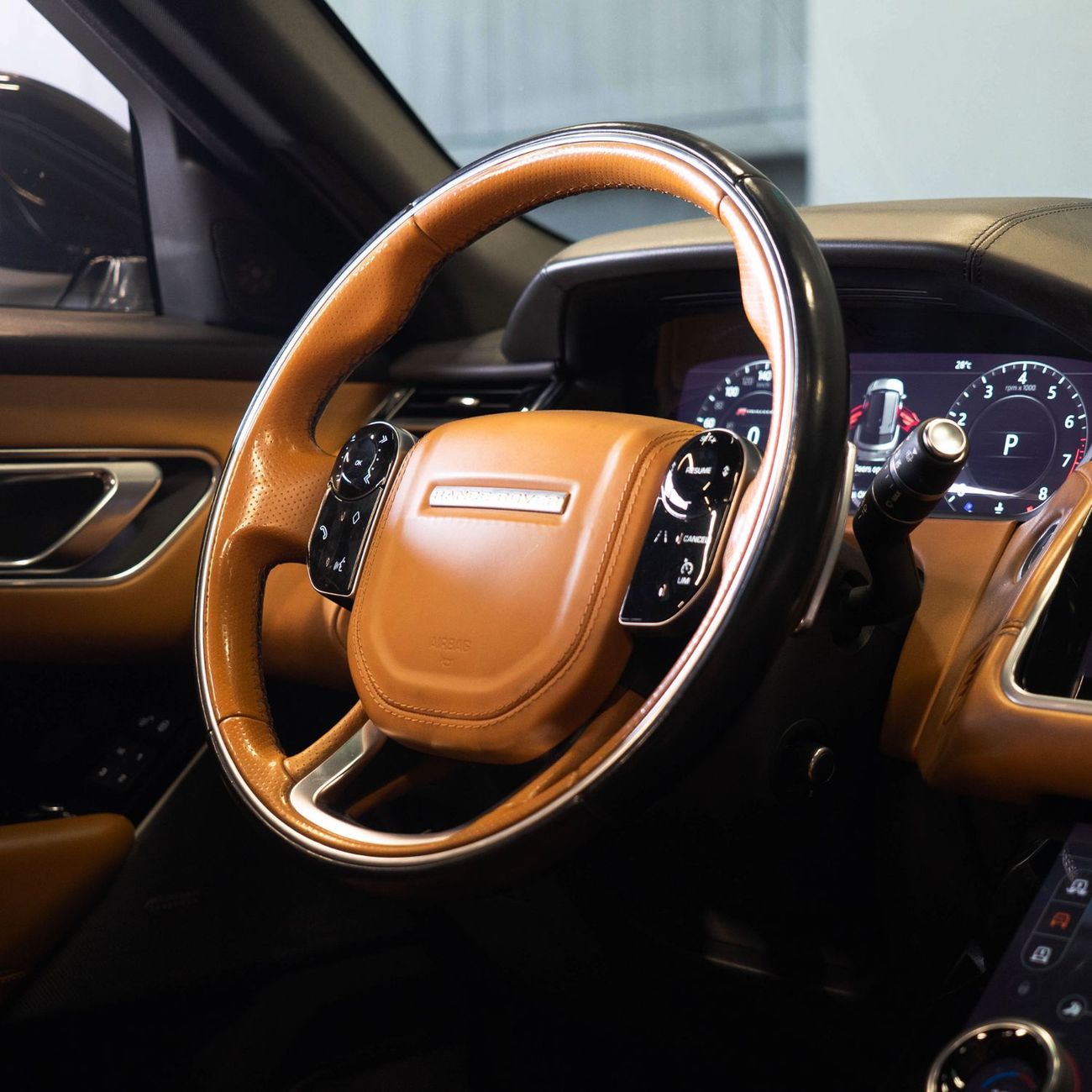 لاند روفر رينج روفر فيلار P380 R-Dynamic SE 3.0L (375 HP) AED 2,565 pm • 0% Downpayment • Velar P380 HSE R-Dynamic • 1 Year Wa