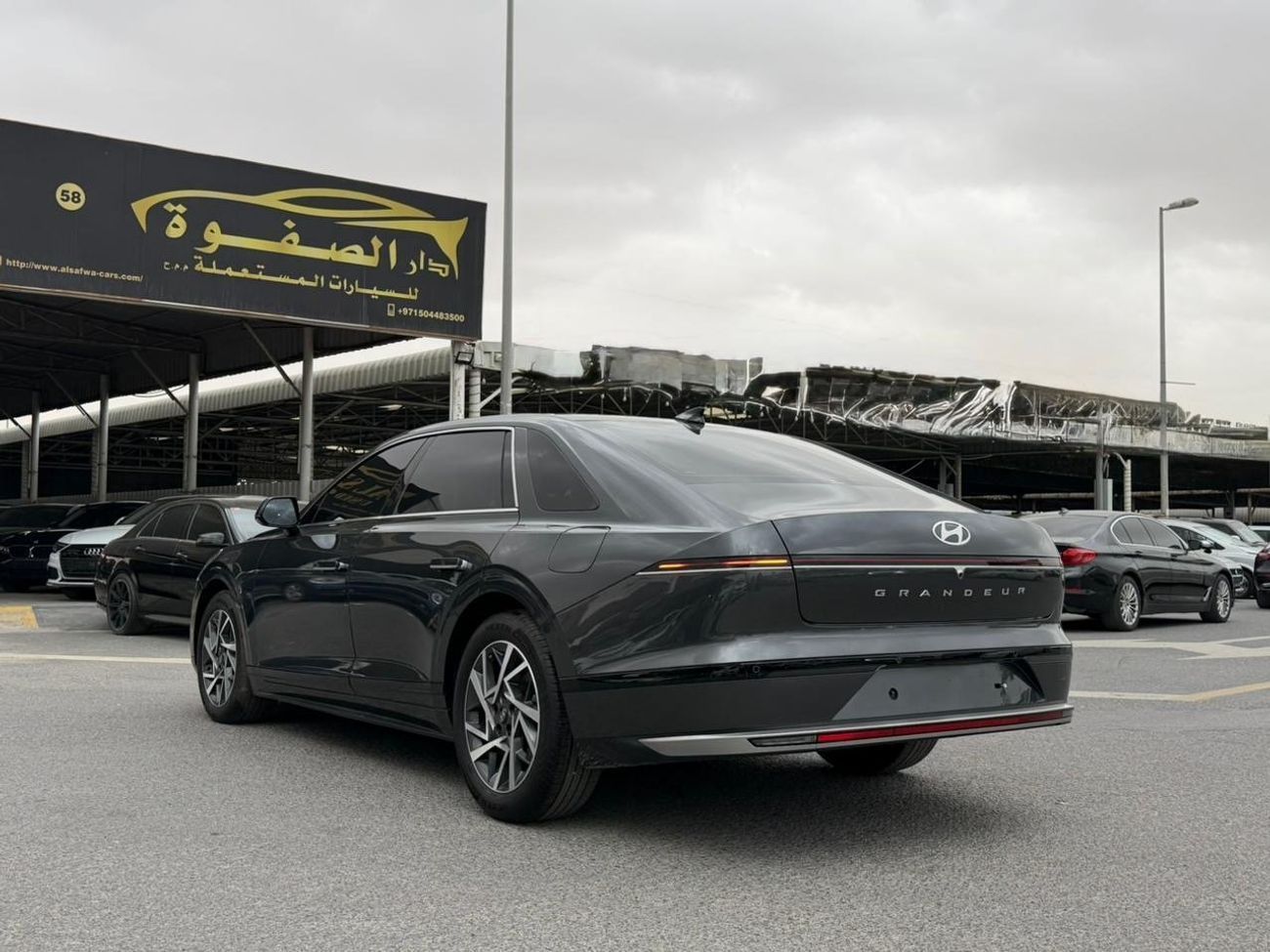 Hyundai Azera Smartstream G1.6T HEV