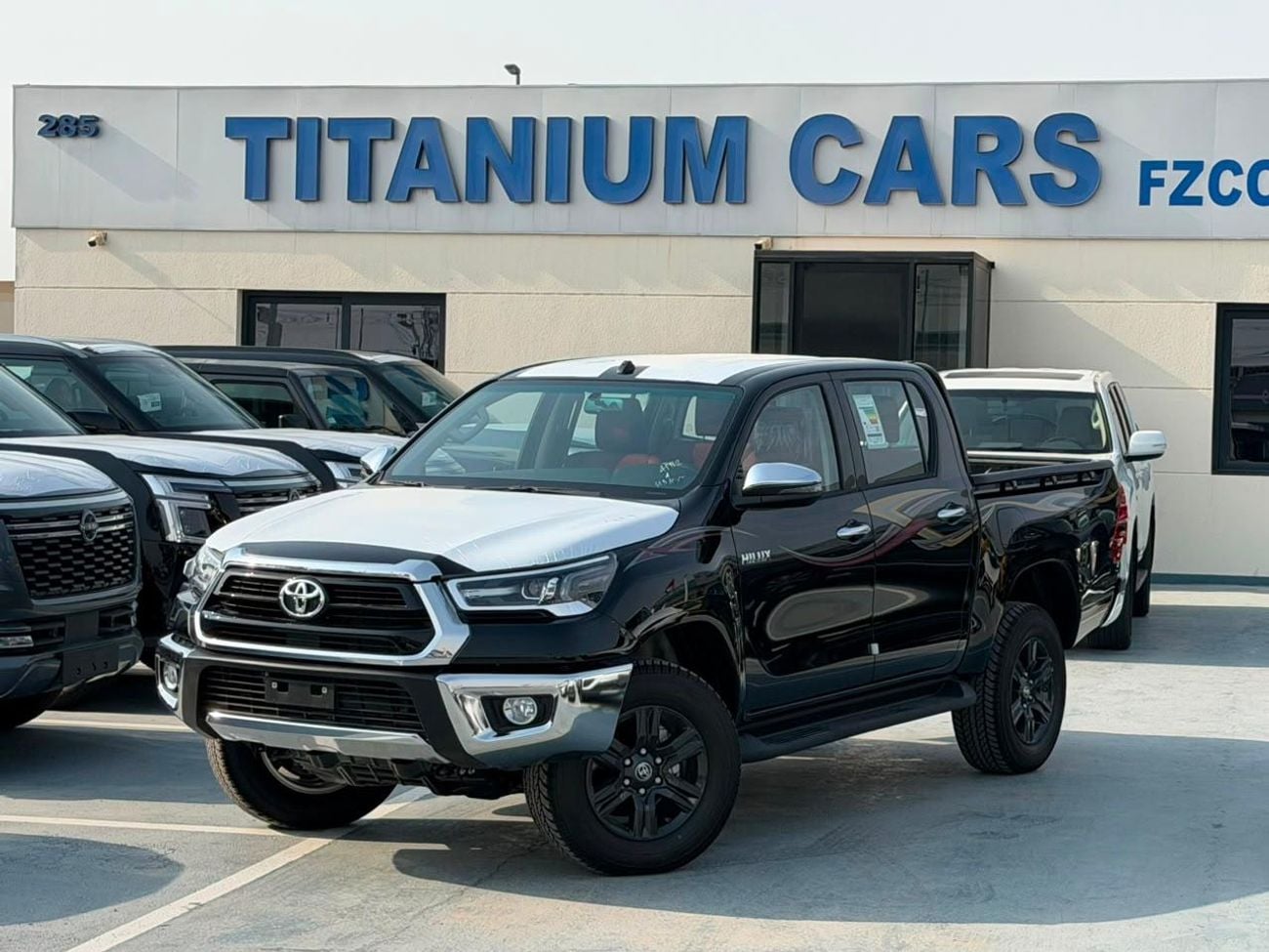 Toyota Hilux SR5 2.7L Petrol 4WD 2026 Export Price @ 137,500 AED