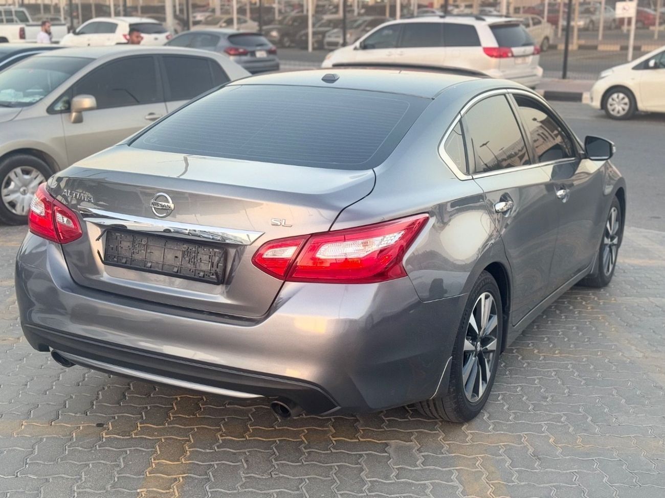 نيسان ألتيما SL 2.5L Full Option Sunroof