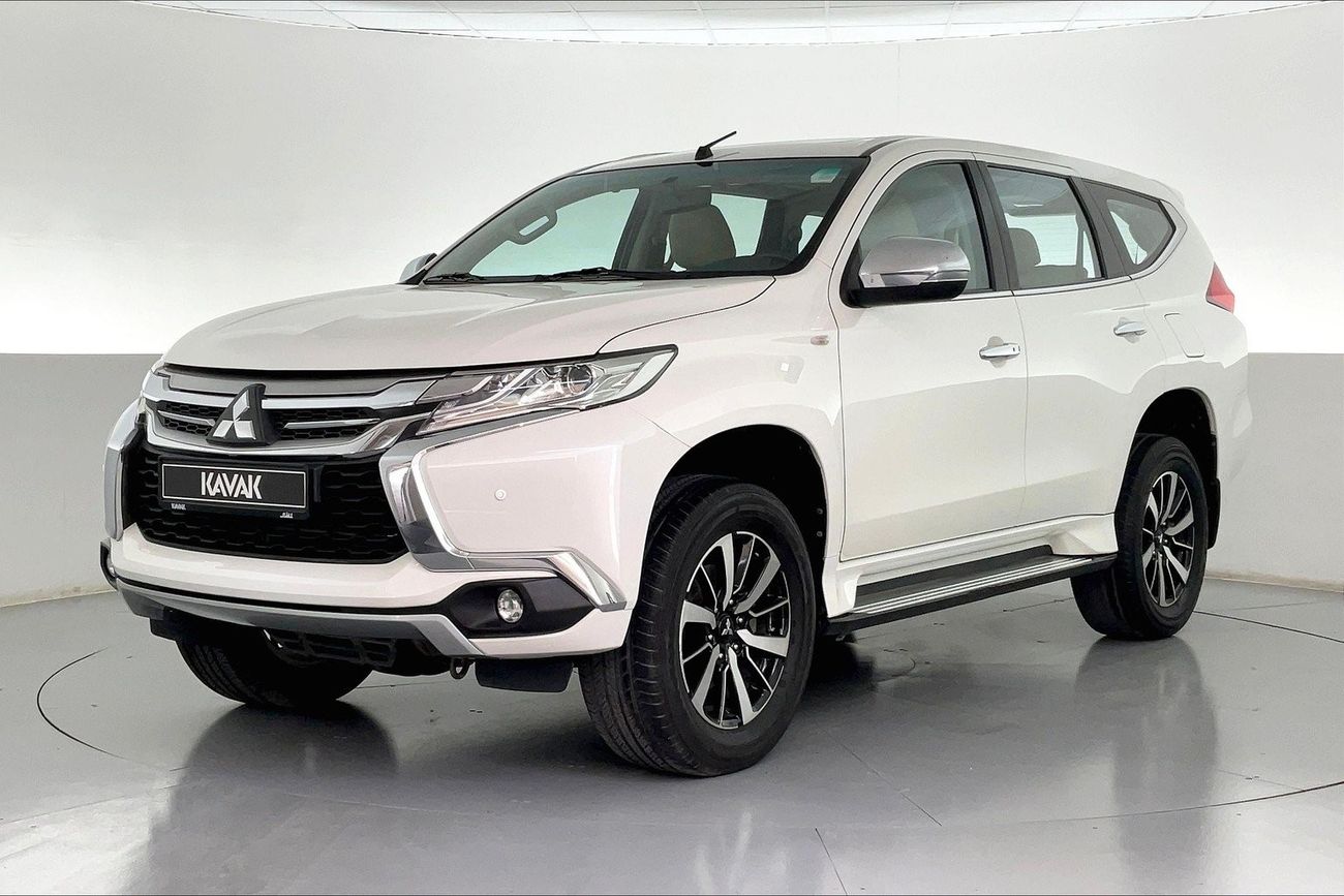 ميتسوبيشي مونتيرو GLS Top