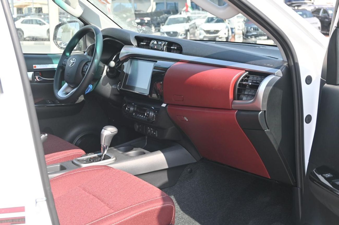 Toyota Hilux S GLX 2.4L AWD A/T TOYOTA HILUX S-GLX  SR5 DIESEL 2.4L fULL  Model 2025