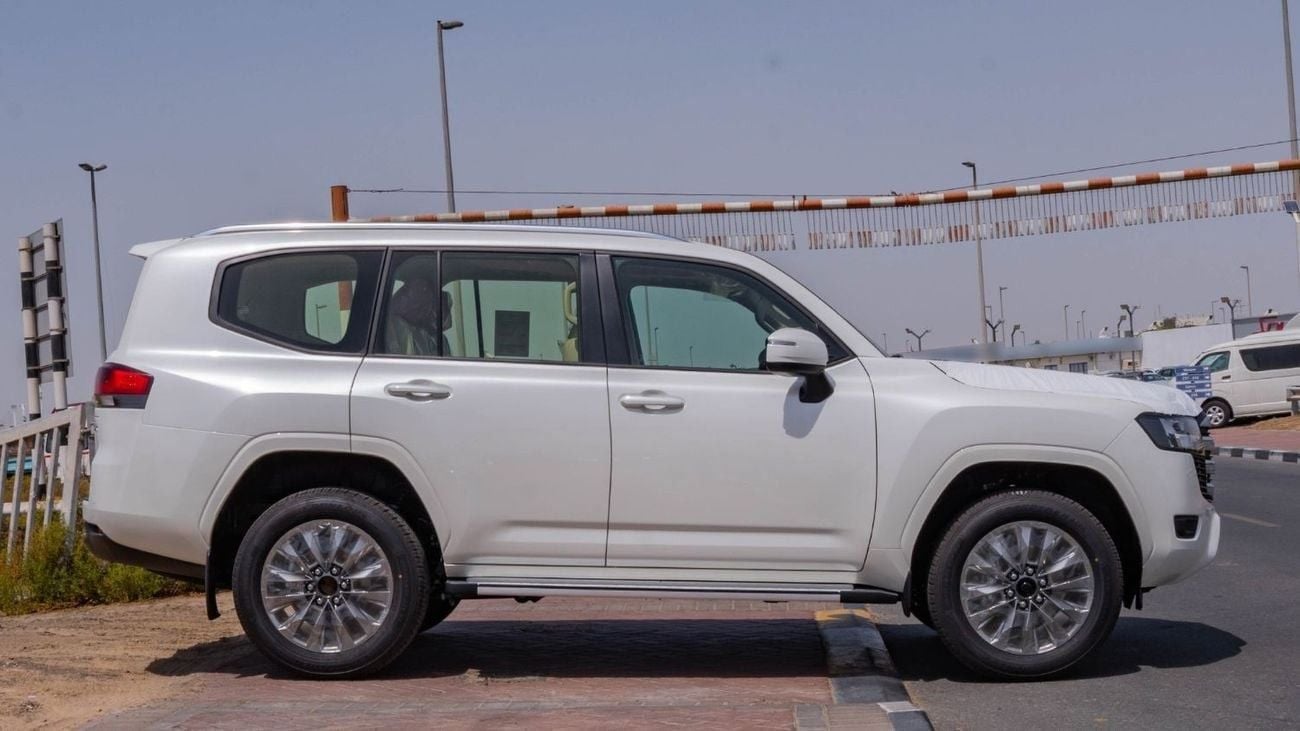 Toyota Land Cruiser 2025 Toyota Land Cruiser 300 GXR 4.0L AT Petrol 4WD (White-Beige)