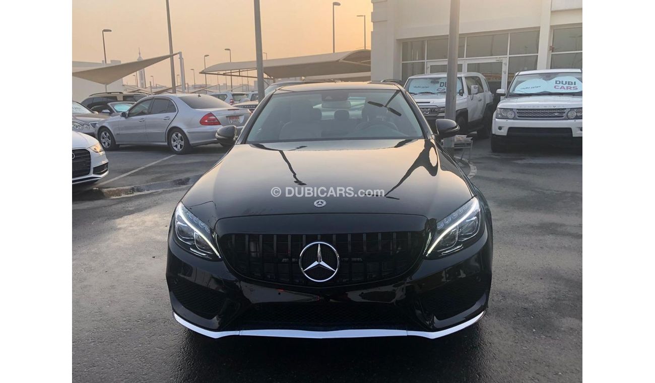 مرسيدس بنز C 300 موديل 2016 وارد كلين تيتل فل مواصفات رداربانوراما كراسي جلد ومثبت سرعه وتحكم كهربي كامل ونظام صوت مم