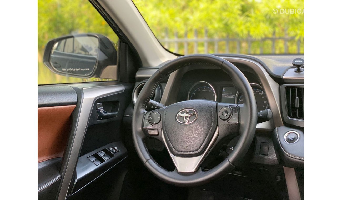 تويوتا راف ٤ 1060/- P.M || RAV 4 VXR || GCC || Service History || Top of the Line