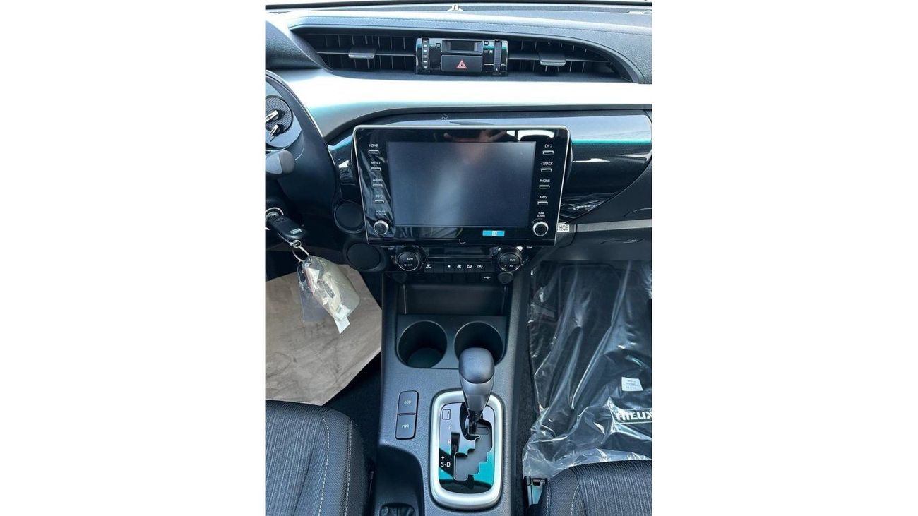 Toyota Hilux DC 2.7L HI 6AT 4X2 FOR EXPORT AVAILABLE COLORS