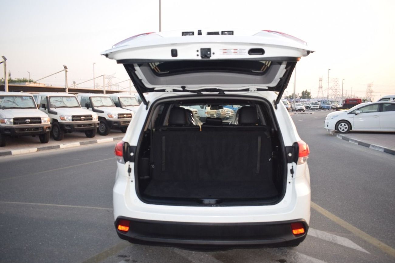 Toyota Kluger 2018 TOYOTA KLUGER FULL OPTION