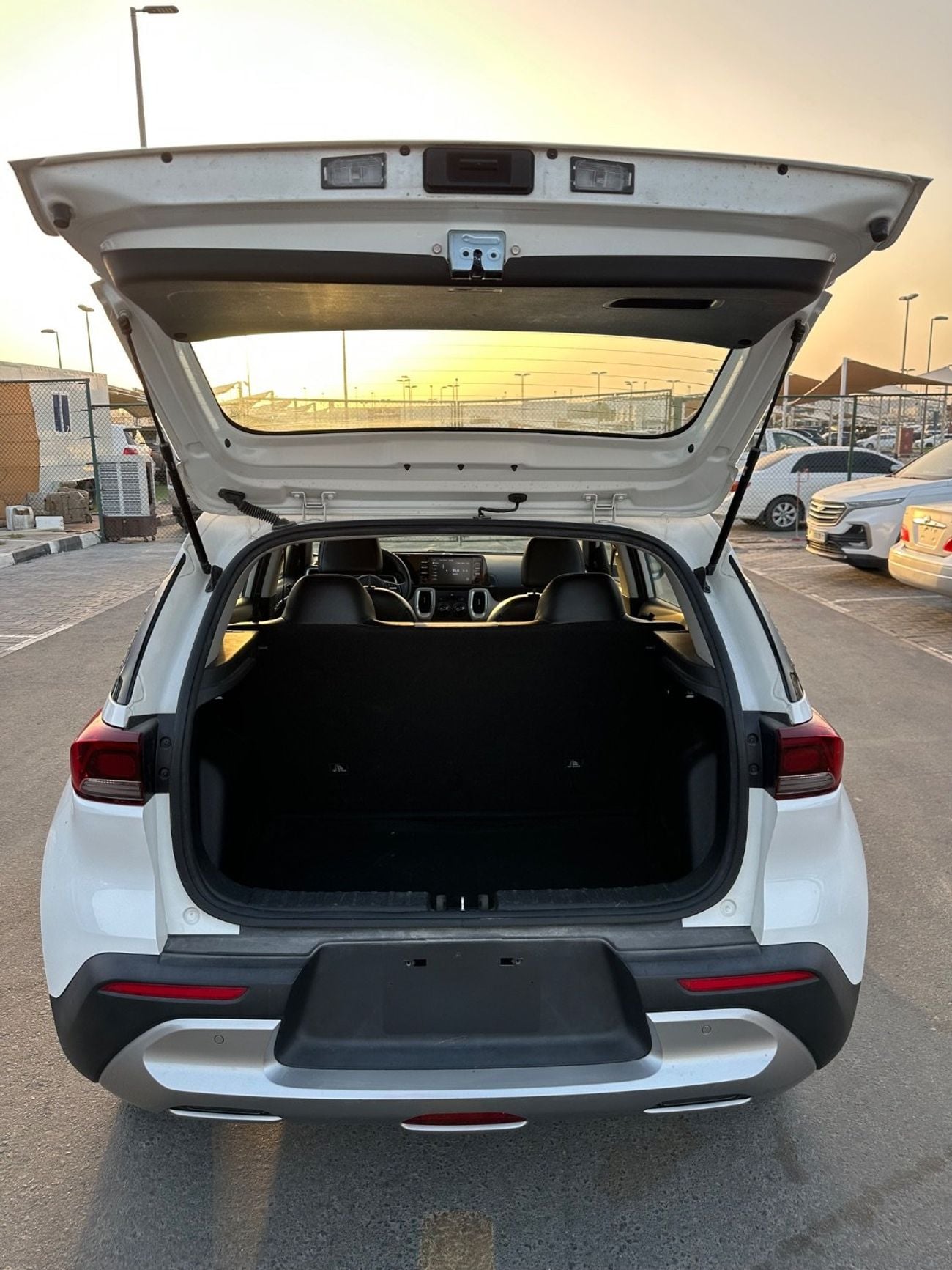 Kia Sonet LX Very good car 2023