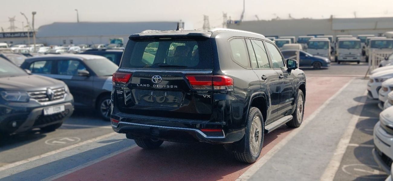 تويوتا لاند كروزر VX LC300 VX 3.3L Diesel 2025YM