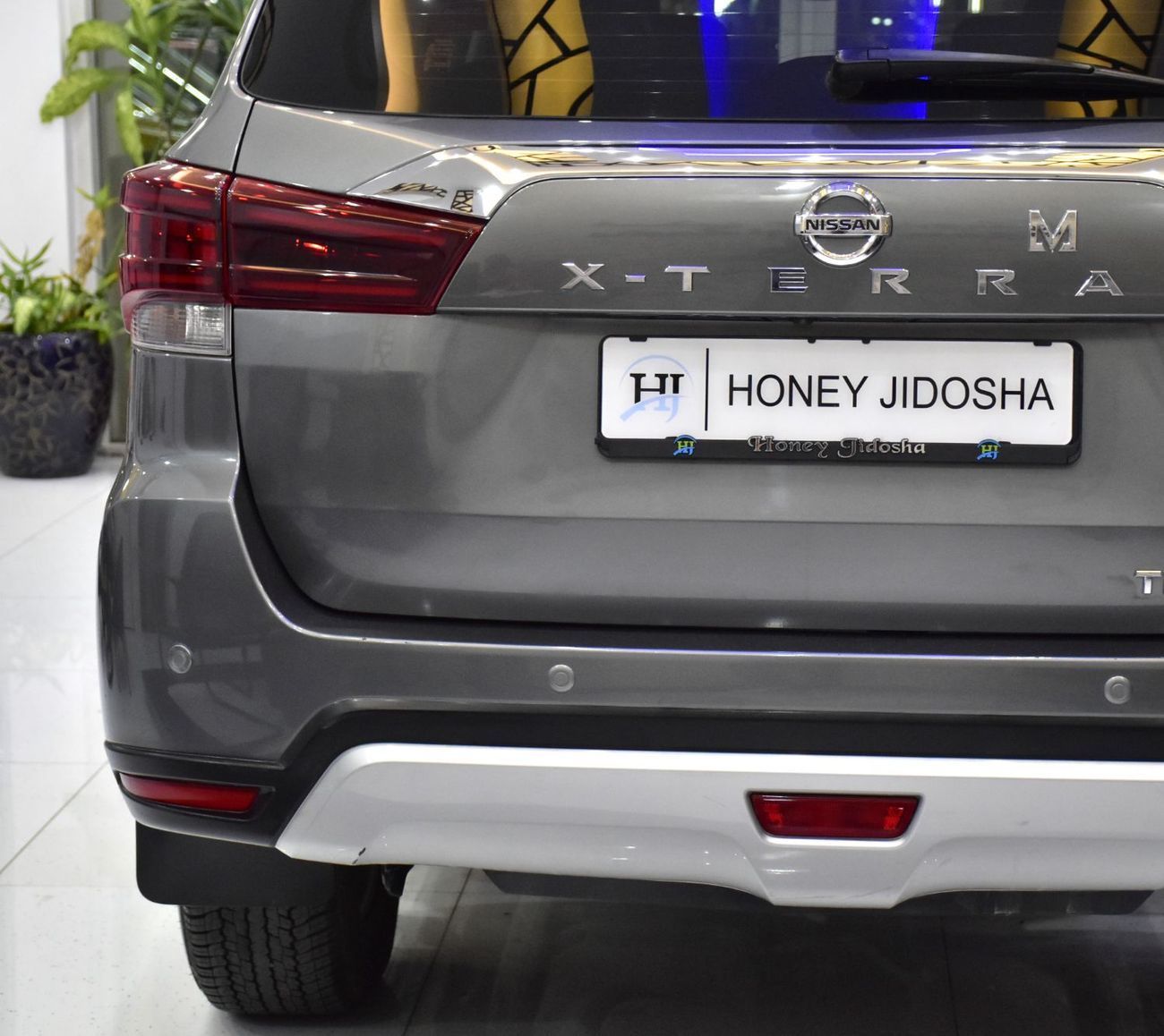 Nissan XTerra EXCELLENT DEAL for our Nissan X-Terra TITANIUM ( 2022 Model ) in Gray Color GCC Specs