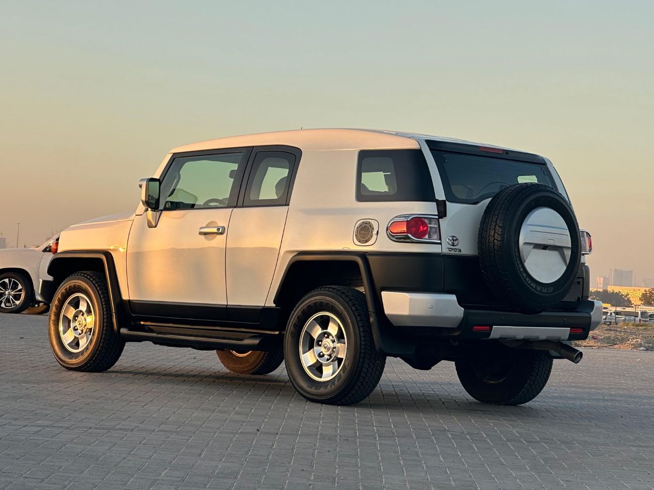 تويوتا إف جي كروزر