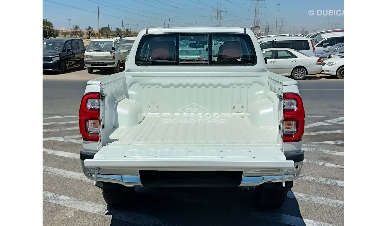 Toyota Hilux 2.8L Diesel, Auto Gear Box, Parking Sensors, DVD Camera (CODE # THFO04)