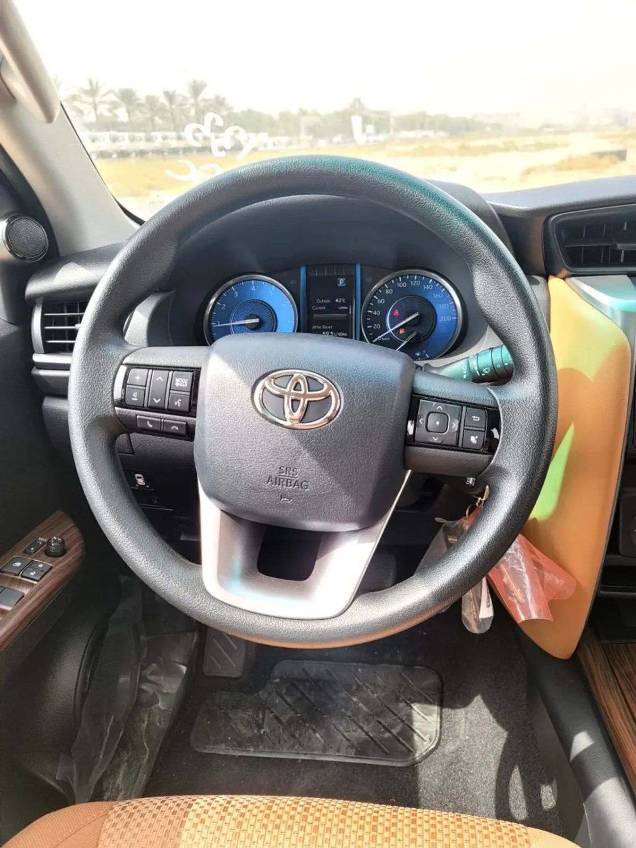 Toyota Fortuner Fortuner 2WD 2.7L petrol 2023