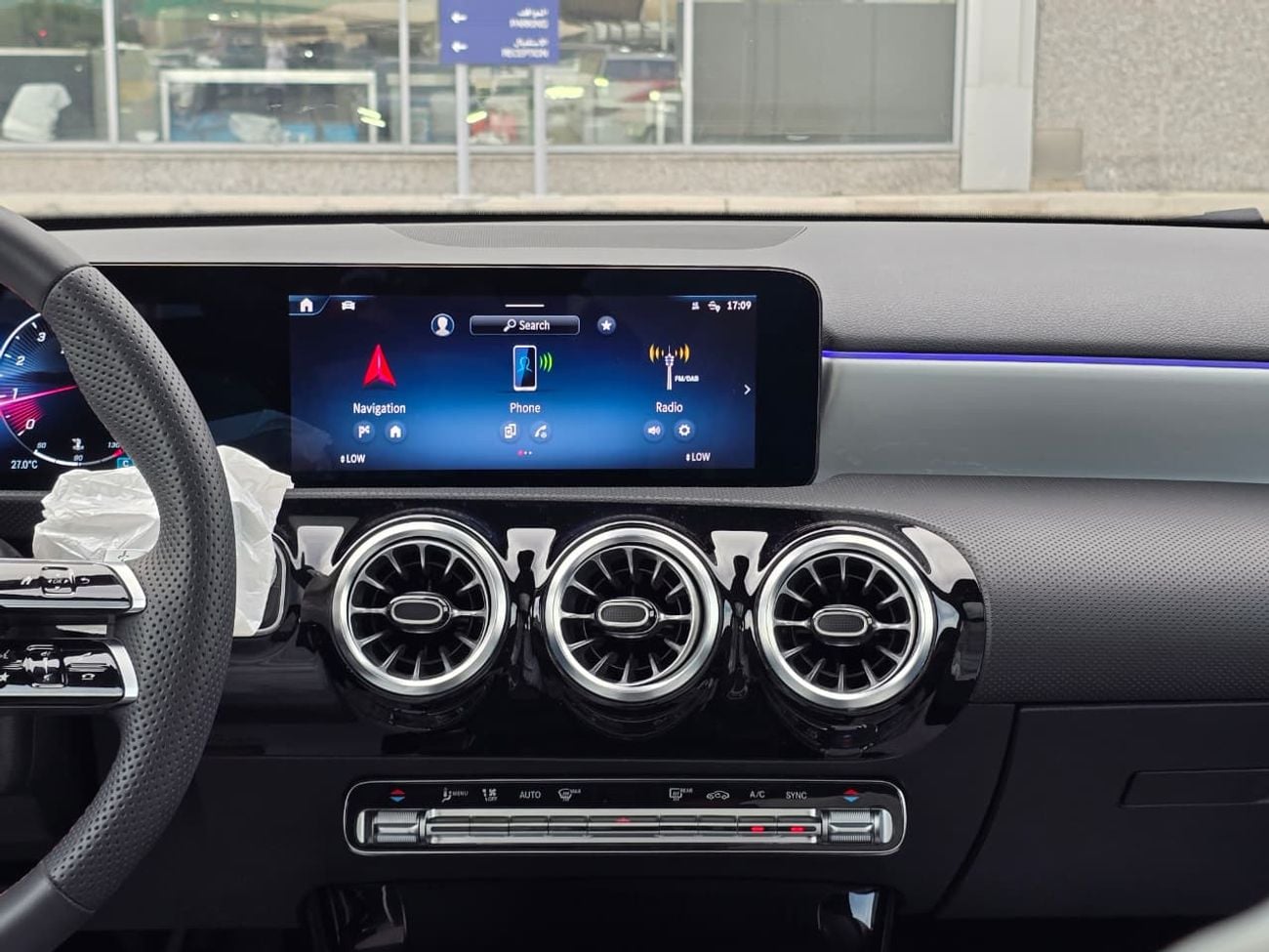 Mercedes-Benz A 200 Premium + 2.0L MERCEDES A-200 GCC 2025 // ORGINAL PAINT // FULL OPITION // PERFECT CONDITION