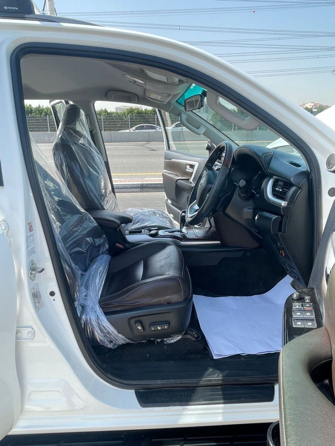 تويوتا فورتونر RIGHT HAND DRIVE ONLY FOR EXPORT SHAPE MODIFIED 2024