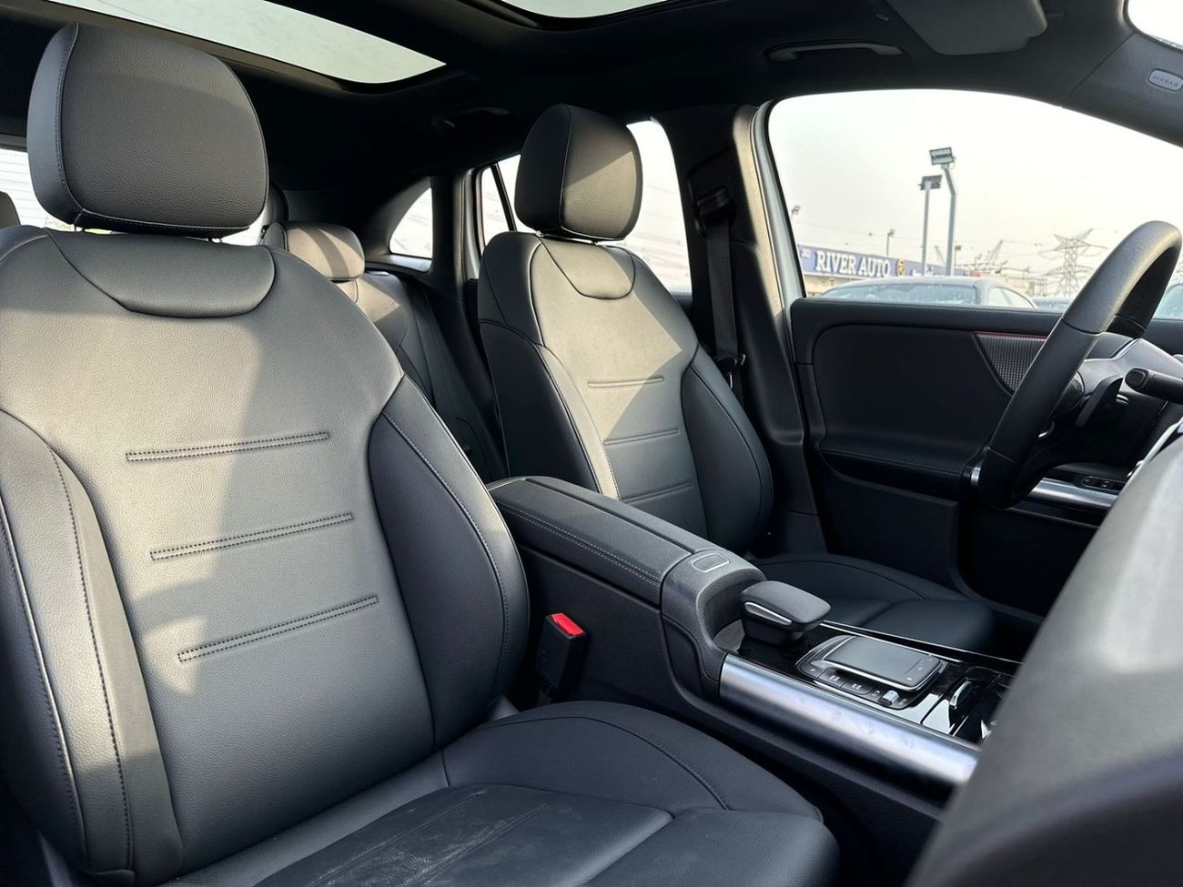 Mercedes-Benz EQA 250 MERCEDES EQA260 2024 2WD