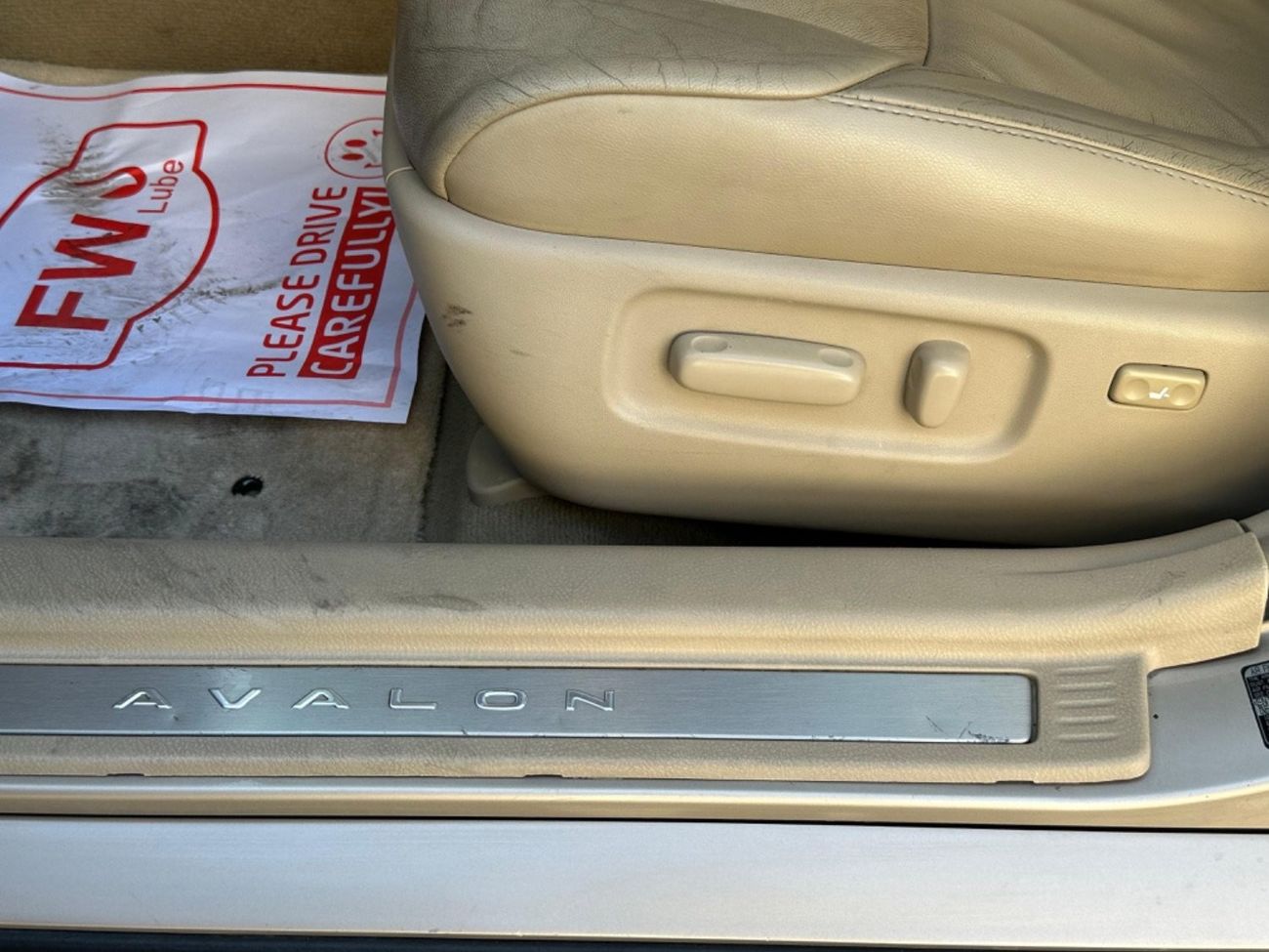 Toyota Avalon 2008 LIMITED FULL OPTION GOOD CONDITION PERSONAL CAR