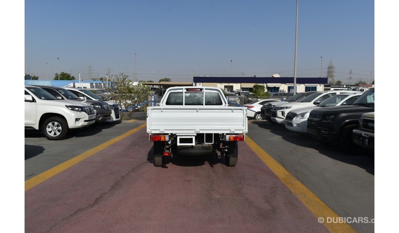 Isuzu DMax 2.5 - TD - S/C - Flat Deck - For Export Only - Wht_Blk