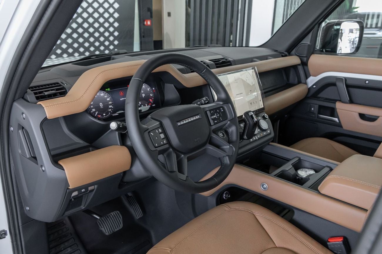 لاند روفر ديفندر Land Rover Defender | 110 X-Dynamic HSE (P400) | GCC Specs | 2026 (Export)