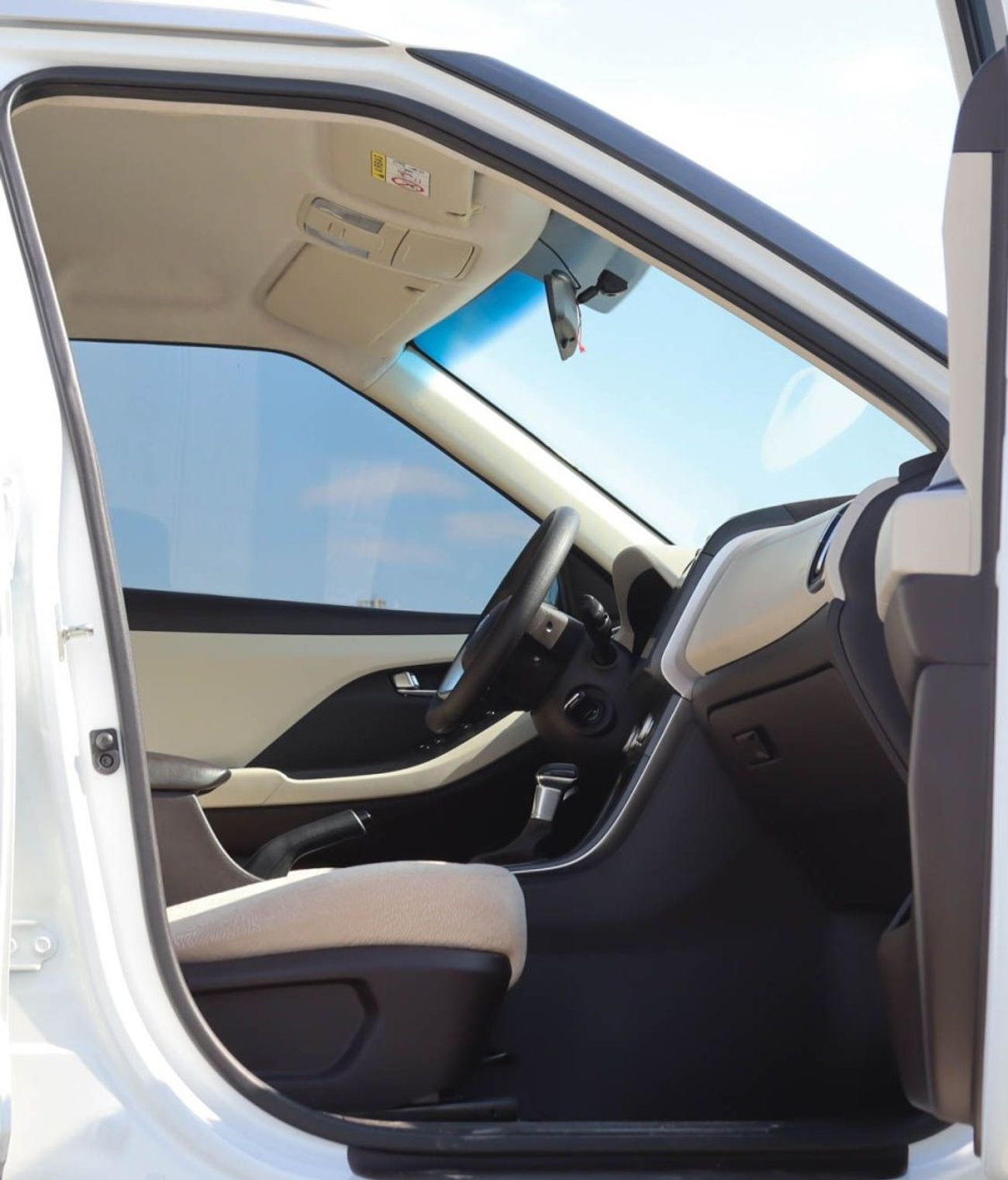 Hyundai Creta Base 1.6L Hyundai Creta 1.6 L 2023 Korean accident-free in excellent condition