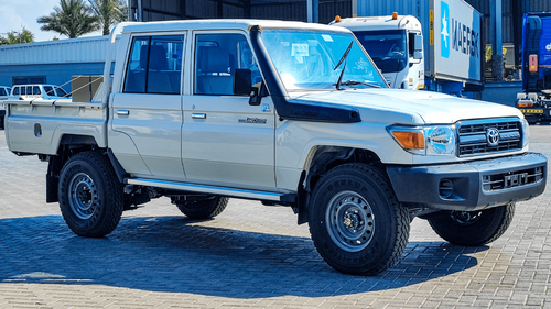 Toyota Land Cruiser Pick Up Toyota Land Cruiser Pick Up LC79 4.0L DC 2023 V6