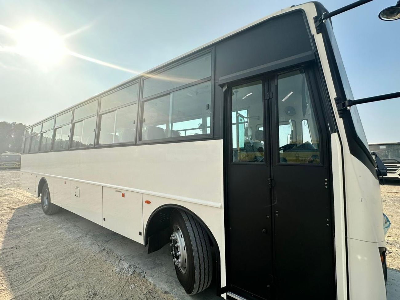 Tata LPO 1618 62 & 66 SEATER