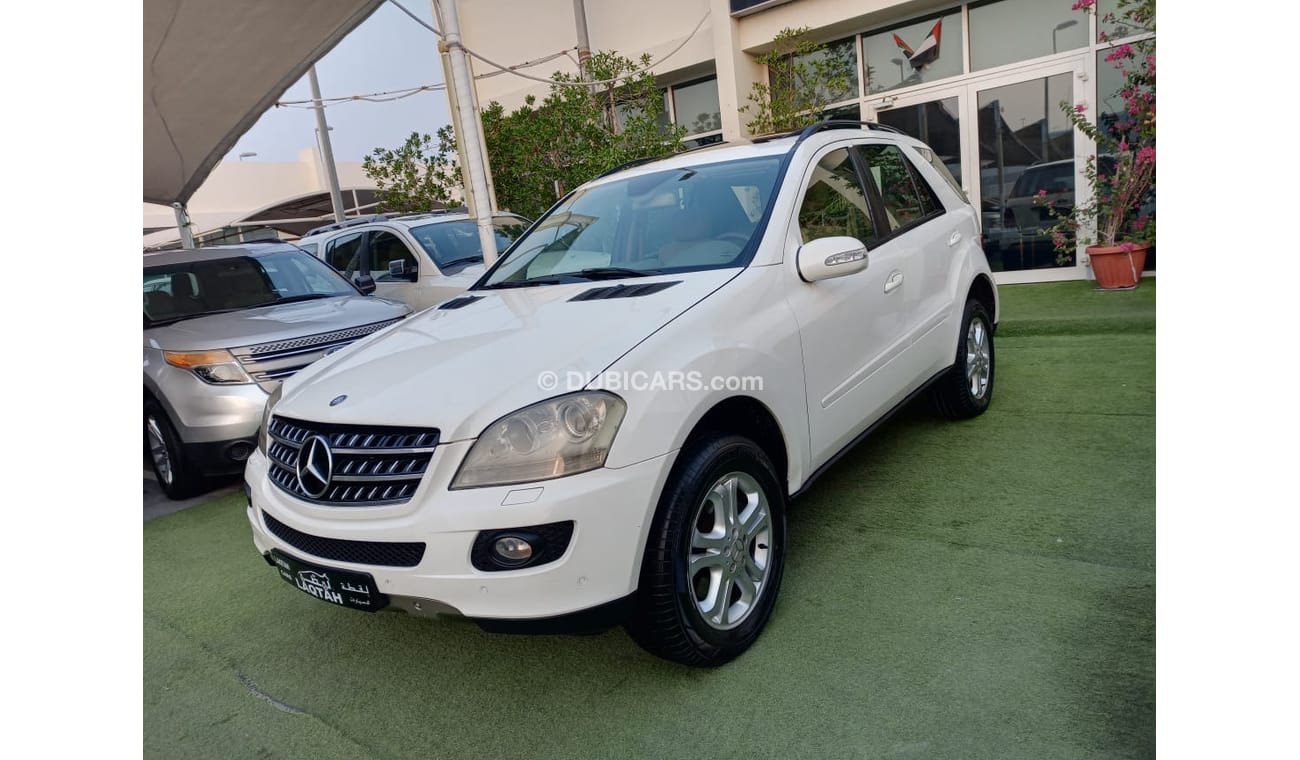 مرسيدس بنز ML 350 موديل 2006 خليجى فتحة مثبت سرعة تحكم رنجات حساسات جلد كرسى كهرباء مرايا كهرباء بحالة ممتازة