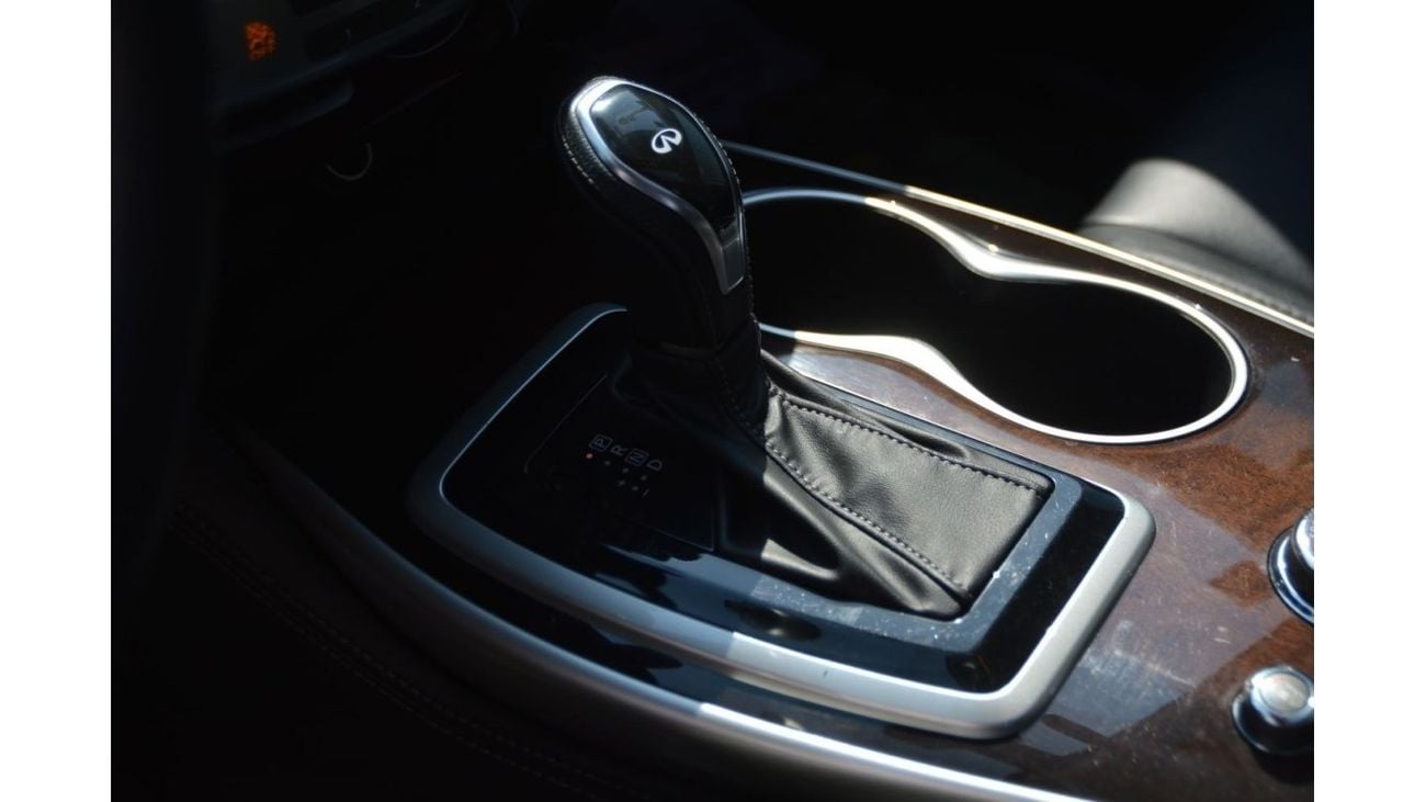 Infiniti QX60 FOR CLEANLINESS LOVERS//CLEAN TITLE//FULL OPTION//VERY GOOD CONDITION