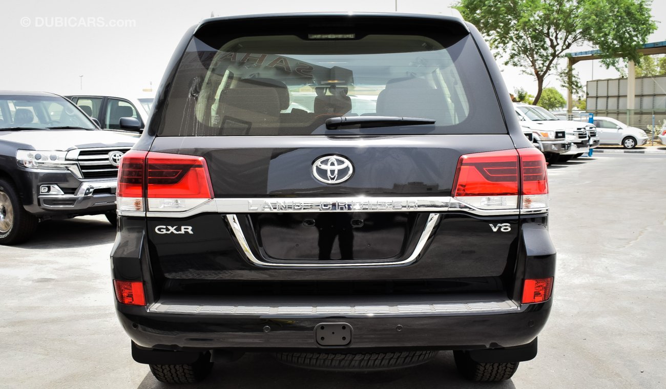 Toyota Land Cruiser 2019 MODEL GXR V8 4.6L PETROL