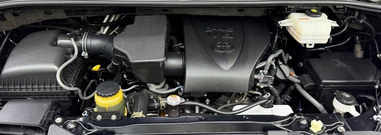 Toyota Granvia PREMIUM