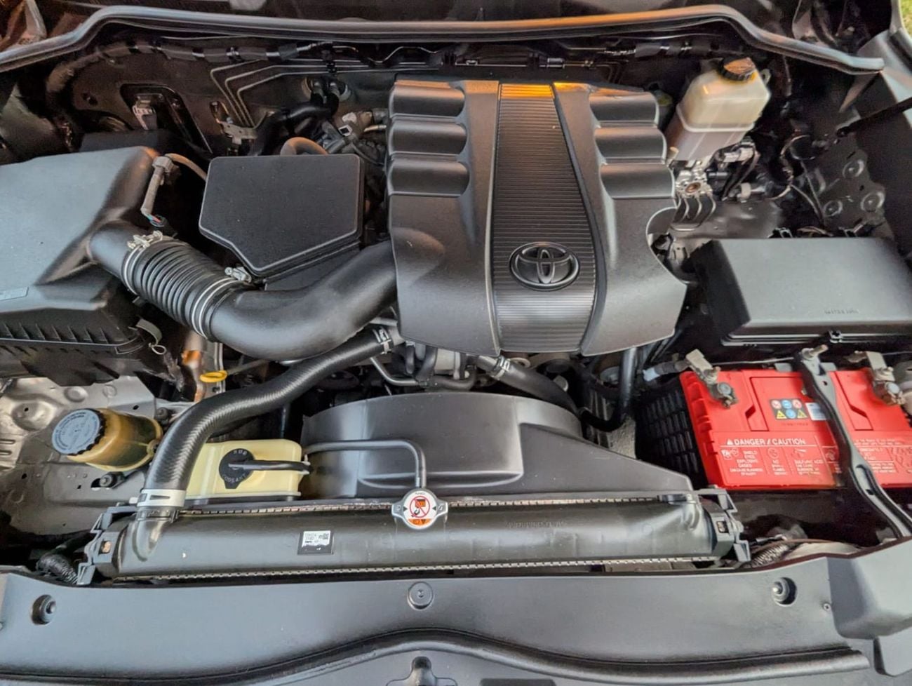 تويوتا لاند كروزر Toyota Landcruiser 2016 facelifted 2025 LHD golden colour