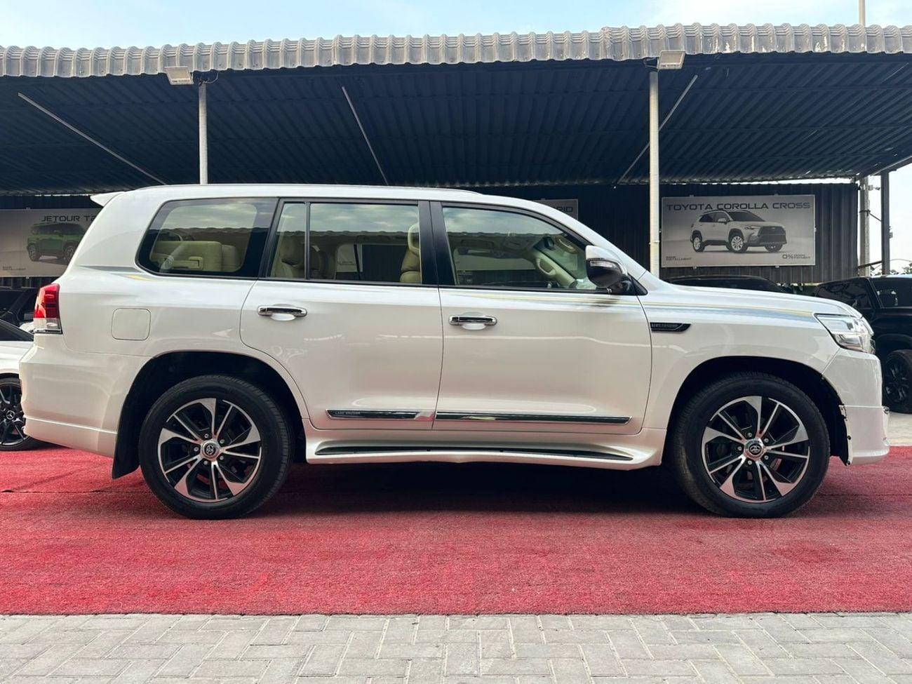 Toyota Land Cruiser VXR 4.6L 4WD