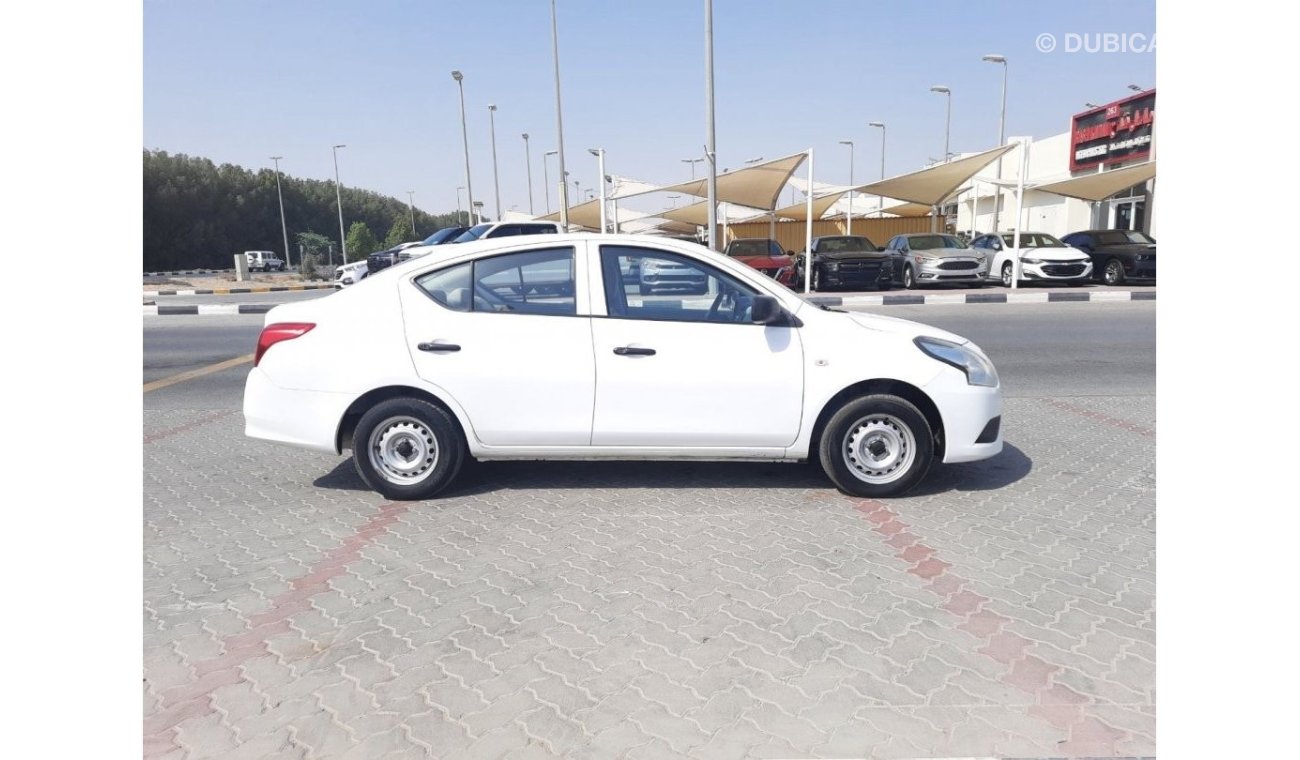 Nissan Sunny Nissan Sunny 2016 gcc very celen car