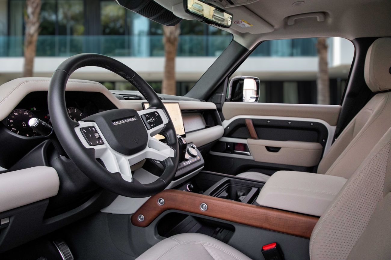 Land Rover Defender 6,463 P.M | Defender P300 110 | 0% Downpayment | Perfect Condition!